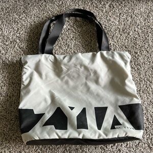ZYIA Active tote bag